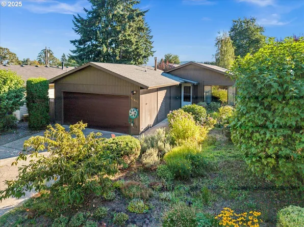 17657 SE Scrutton Ln, Milwaukie, OR 97267