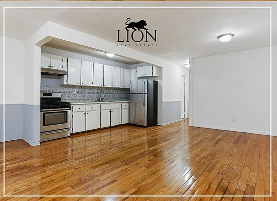 Rented by The Lion Real Estate | media 5