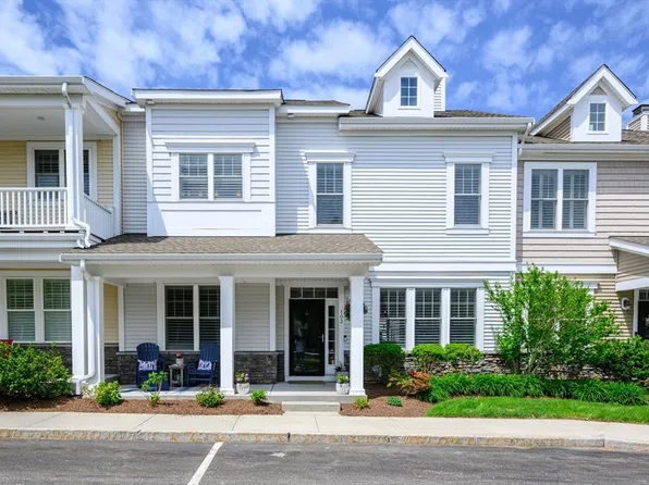 103 Buckley Pl #2502, Hingham, MA 02043