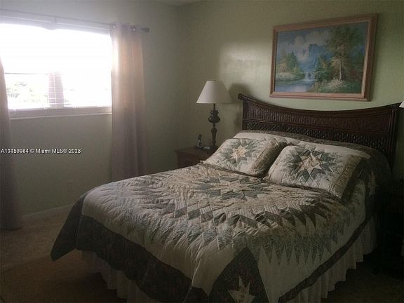 4th image of 2350 NE 14th Street Cswy APT 604
