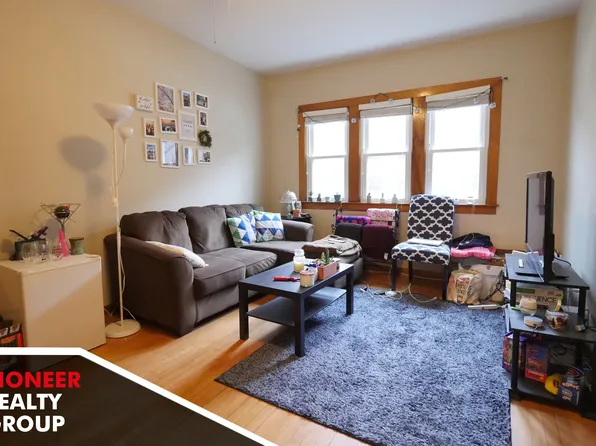 1520 W Melrose St APT 1F, Chicago, IL 60657