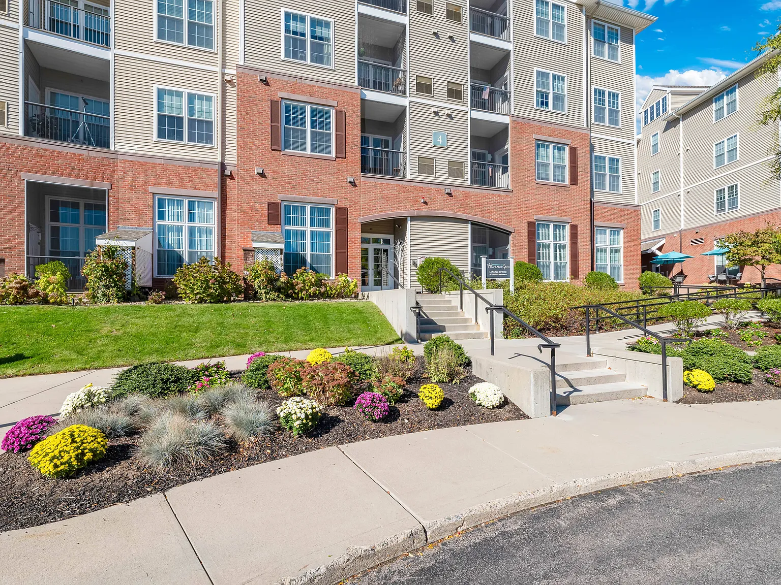 Residences at Highland Glen - 55+ Active Adult Community — Photo 3