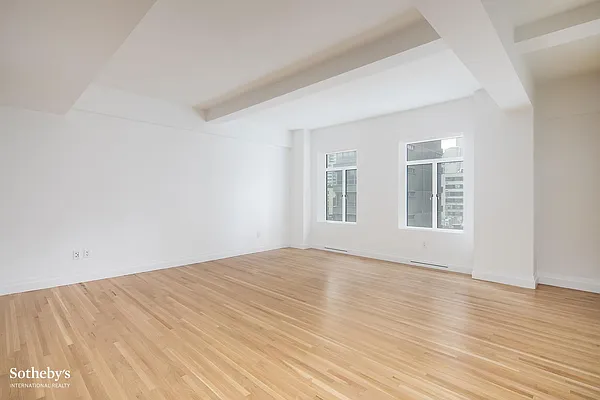 Sold by Sotheby's International Realty | media 22