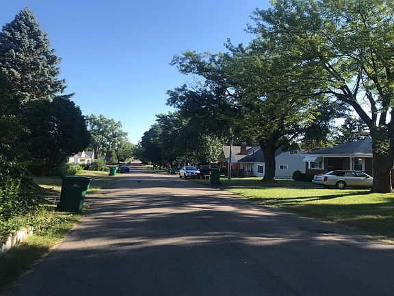 5th image of 3136 Muriel Ave