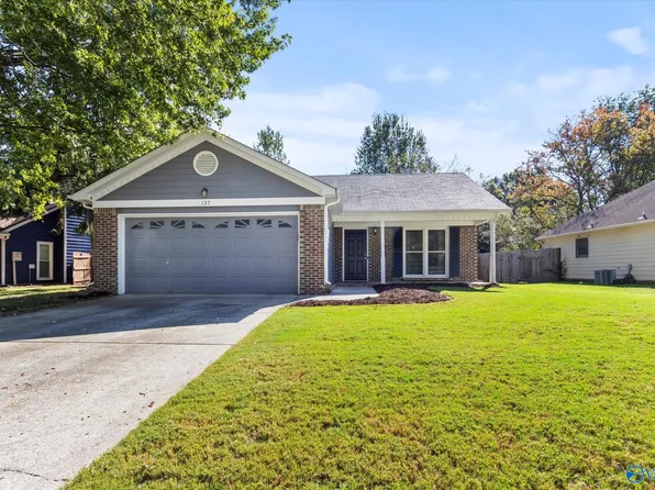 137 Hollington Dr NE, Huntsville, AL 35811