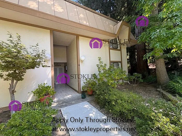 1317 Canyonwood Ct #4