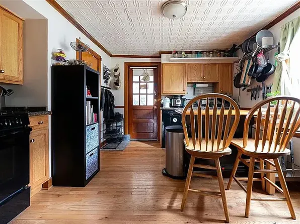 25 Montgomery St, Cambridge, MA 02140