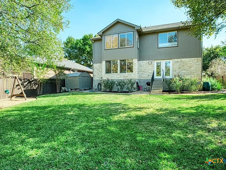 2412 Willow Way — Photo 29
