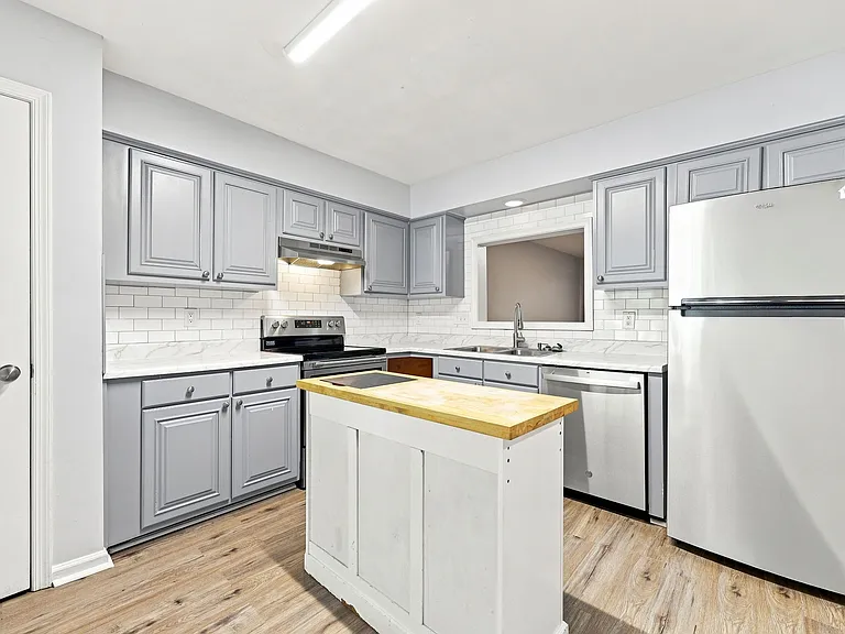 839 Dalewood Dr — Photo 12