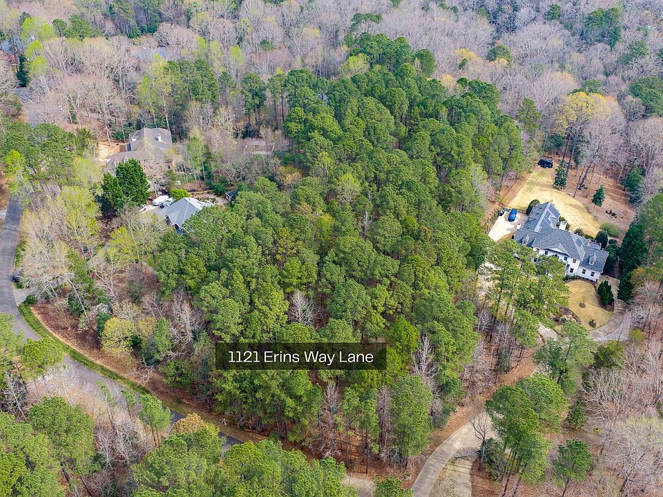 1st image of 1121 Erins Way Ln #7
