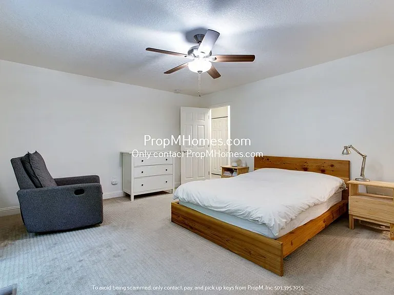 605 SW Arboretum Cir — Photo 18