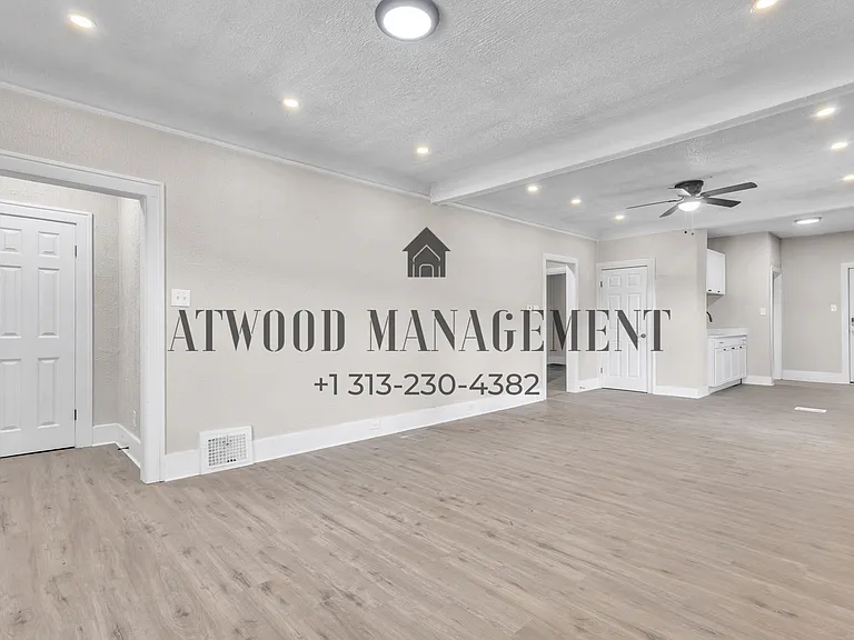 450 Algonquin St — Photo 3