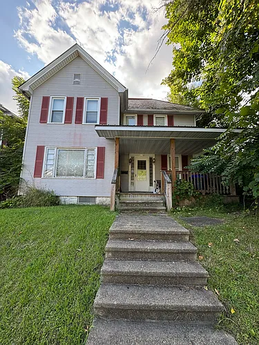 228 Washington Ave Photo 1