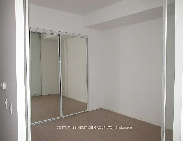 1 bed, $2,350 — Photo 3