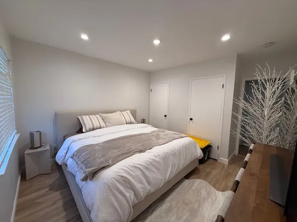 18624 Willard St, Reseda, CA 91335