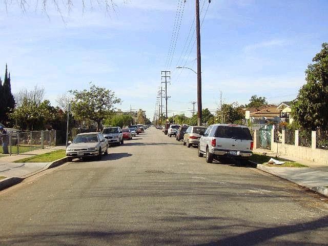 2nd image of 4636 E 56th St