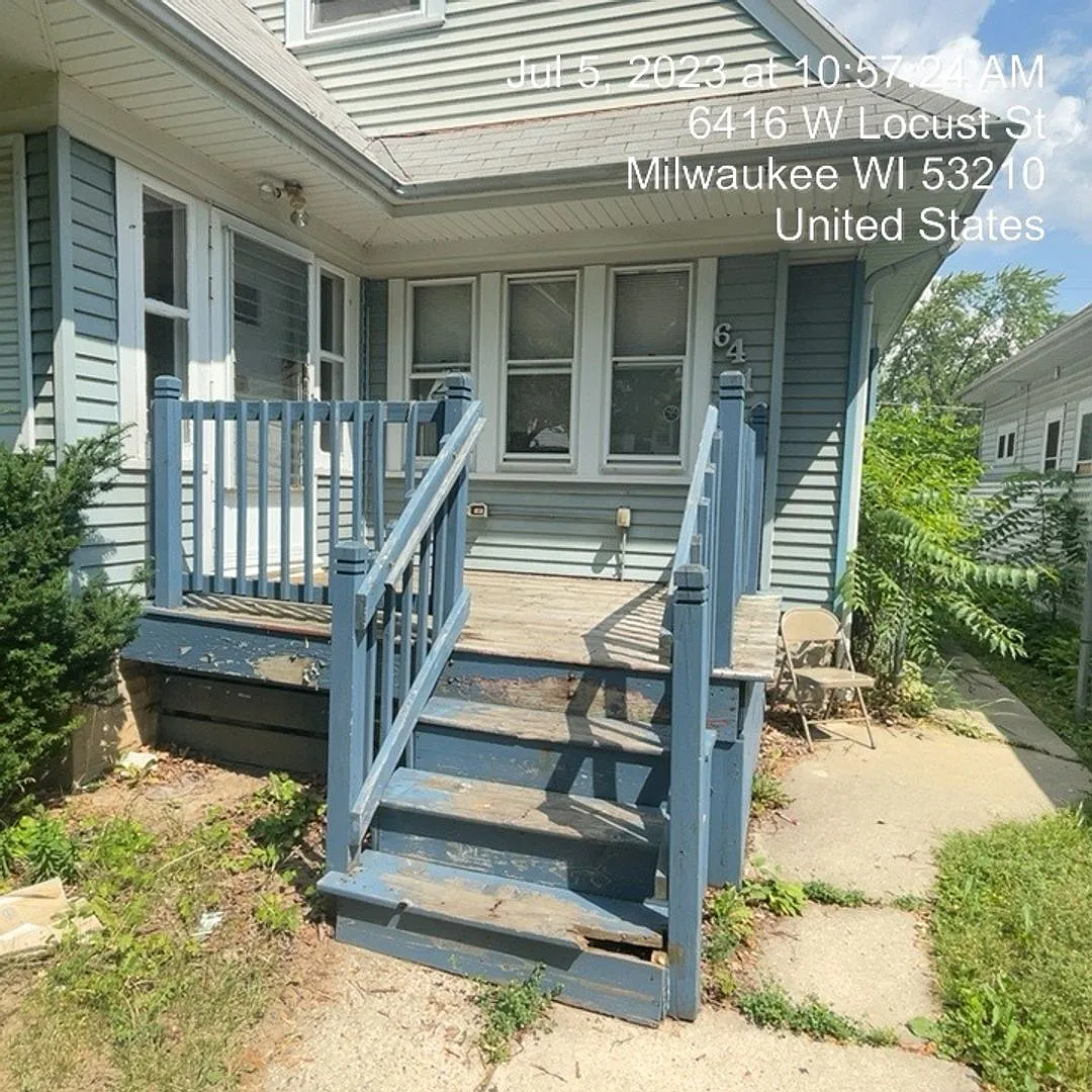 3br Single Family 1.5 Story Home, In Very Popular Location, Yard, Garage, — Photo 1