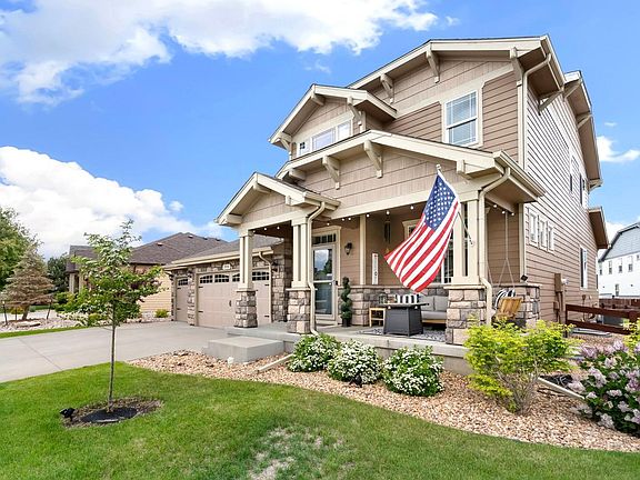 2nd image of 2084 Bayfront Dr
