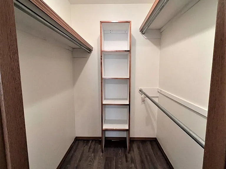 125 W Wade St — Photo 12