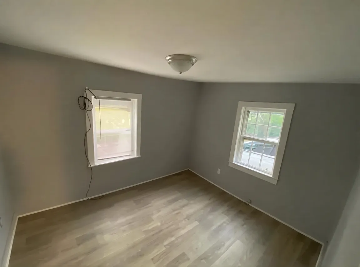 49 Reynolds Street - 1 — Photo 2