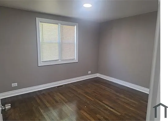 9610 S Crandon Ave — Photo 9
