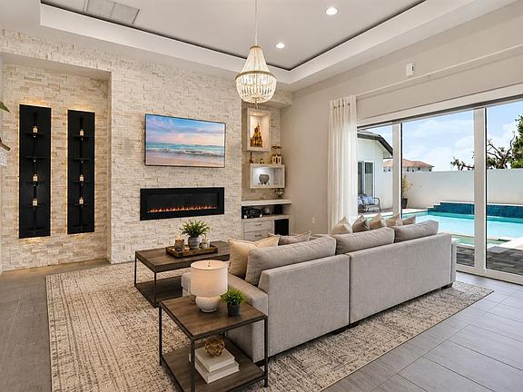 4th image of 2562 HERITAGE GREEN AVENUE
