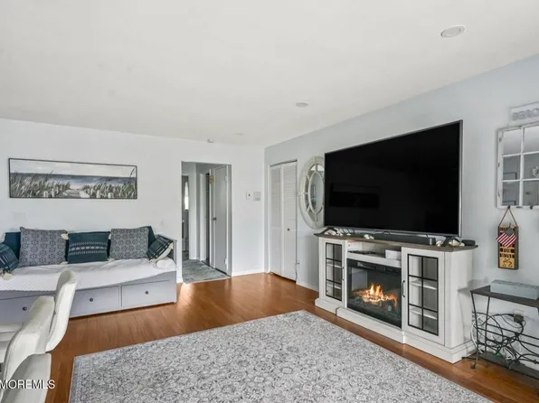 329 Shore Drive #D14, Highlands, NJ 07732