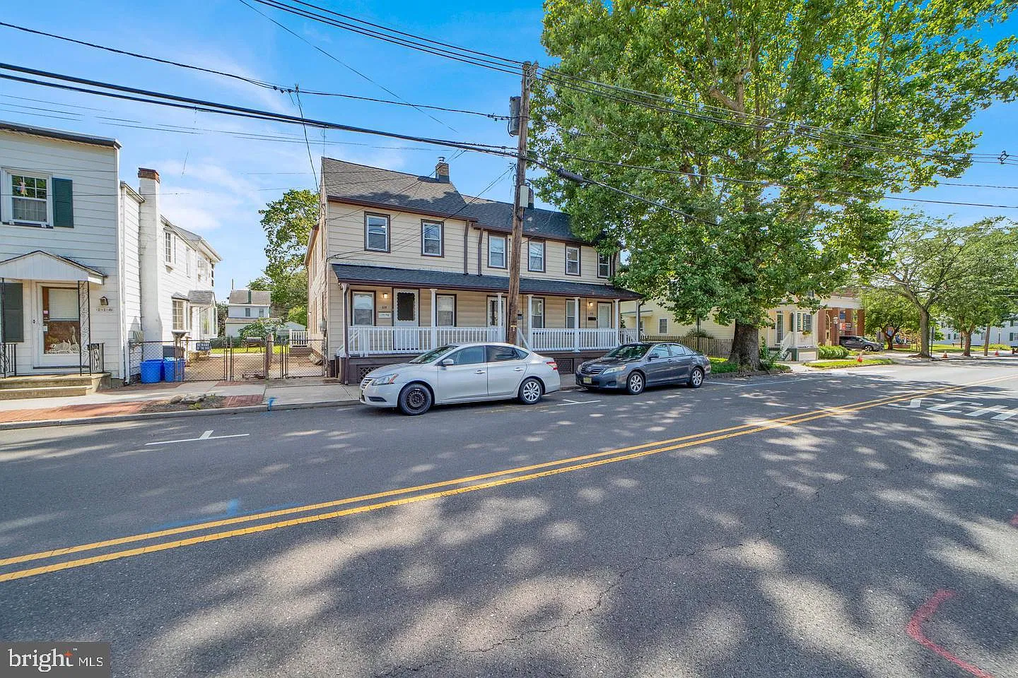 2 bed, 1.0 bath, 800 sqft, $1,925 — Photo 3