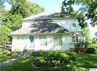 428 College Ave, Lincoln, IL 62656