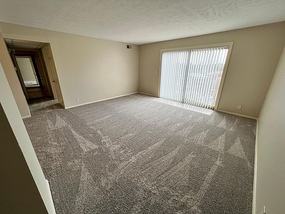 5th image of 4405 S 27th St