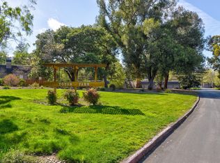 7 Farm Rd, Los Altos, CA 94024
