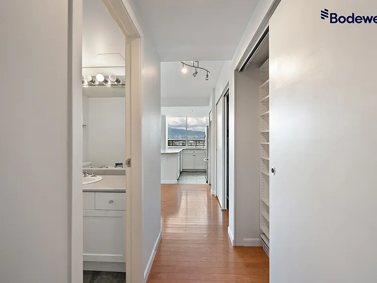 2255 W 4th Ave — Photo 12