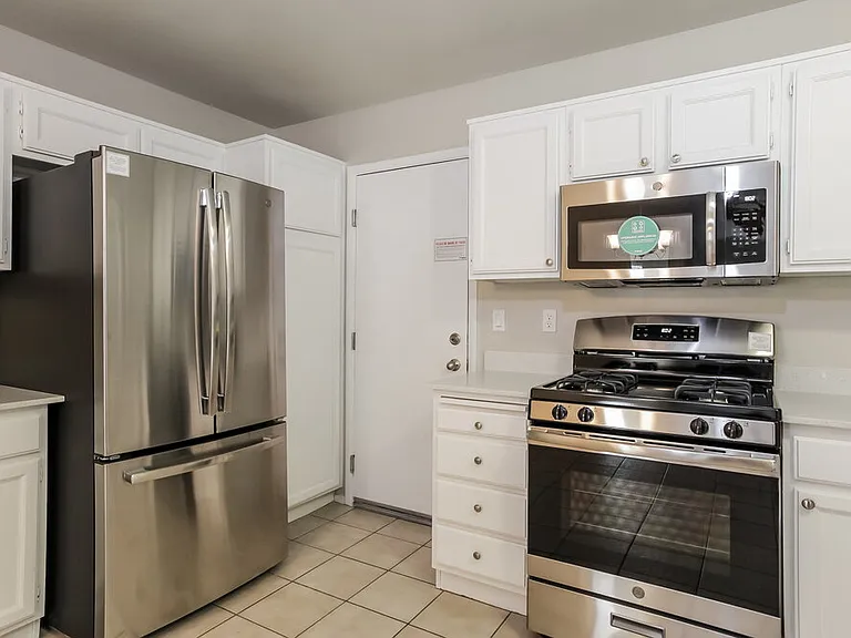 477 Wright Way — Photo 7