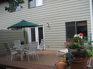 1805 B St, Hood River, OR 97031