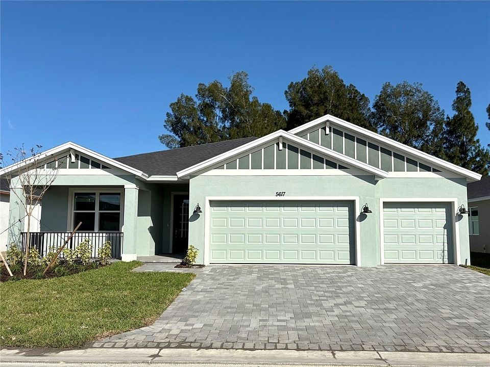 1st image of 5617 Hampton Park Cir