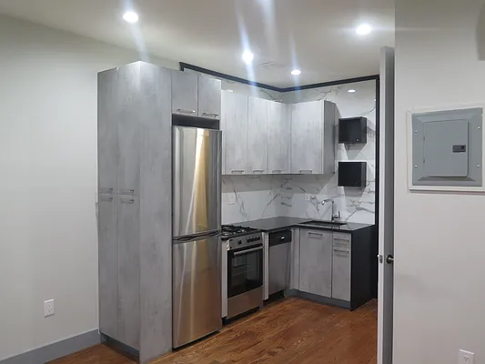 Rented by Spot It Realty LLC | media 1