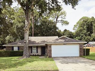 241 Brian Cir, Mary Esther, FL 32569