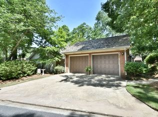 2595 Camden Glen Ct, Roswell, GA 30076