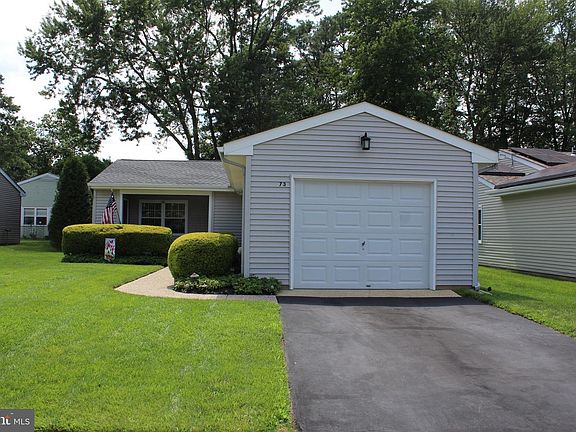 2nd image of 73 Huntington Dr