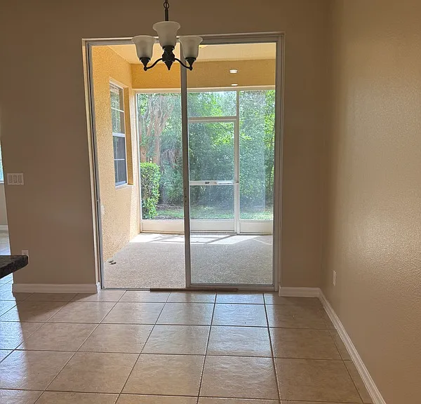 839 Assembly Ct — Photo 47