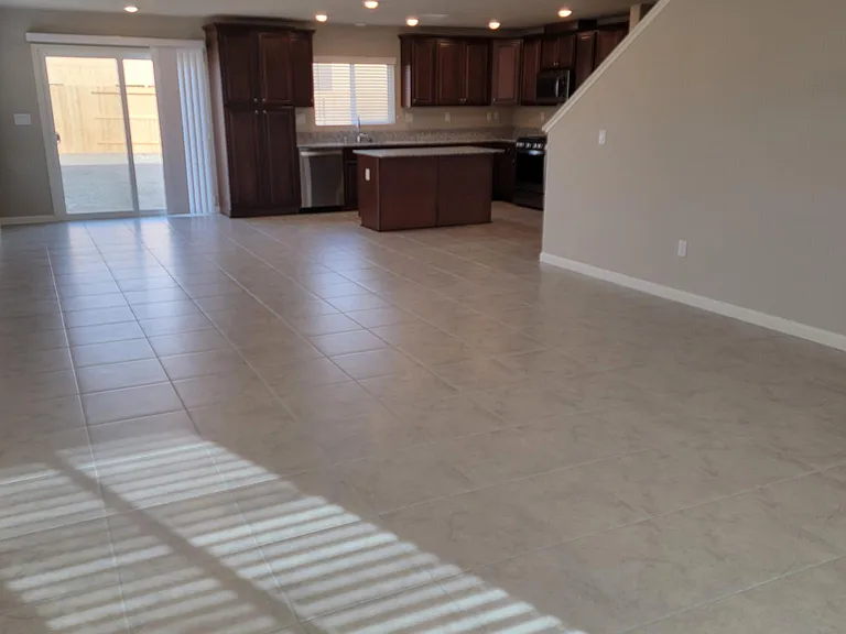 8955 Wolf River Dr — Photo 2