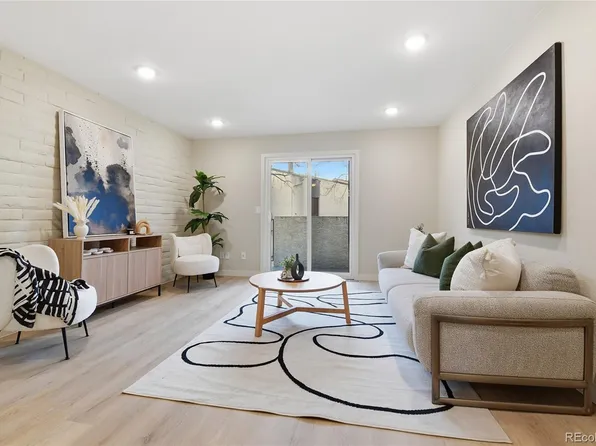 1060 S Parker Road #27, Denver, CO 80231