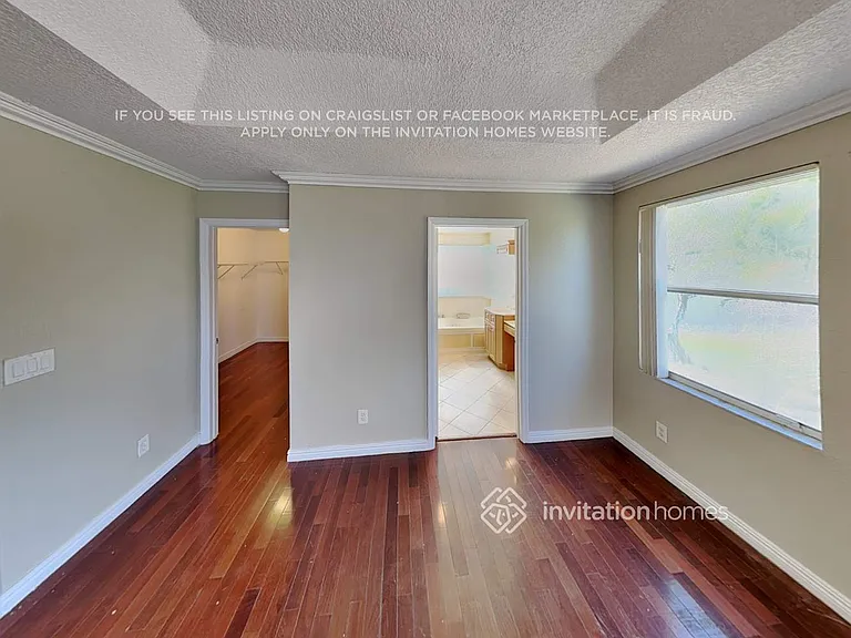 18057 SW 12th Ct — Photo 13