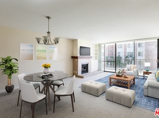 10966 Rochester Ave APT 1, Los Angeles, CA 90024