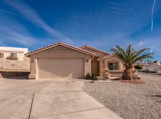 2925 Maverick Cir N, Lake Havasu City, AZ 86404