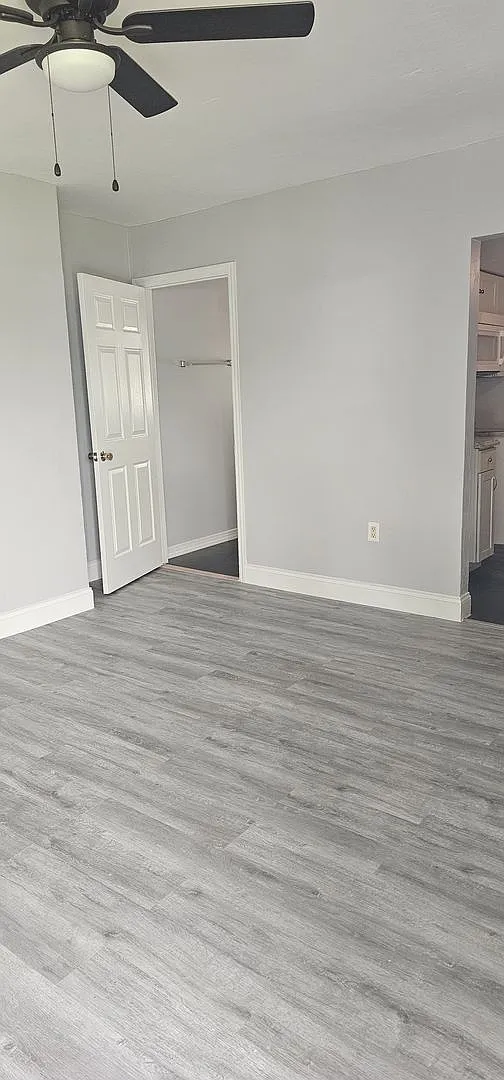 1 bedroom 1 bath duplex unit — Photo 2