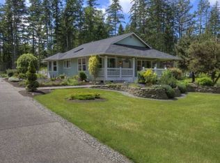 104 N Lake Grove Rd, Camano Island, WA 98282