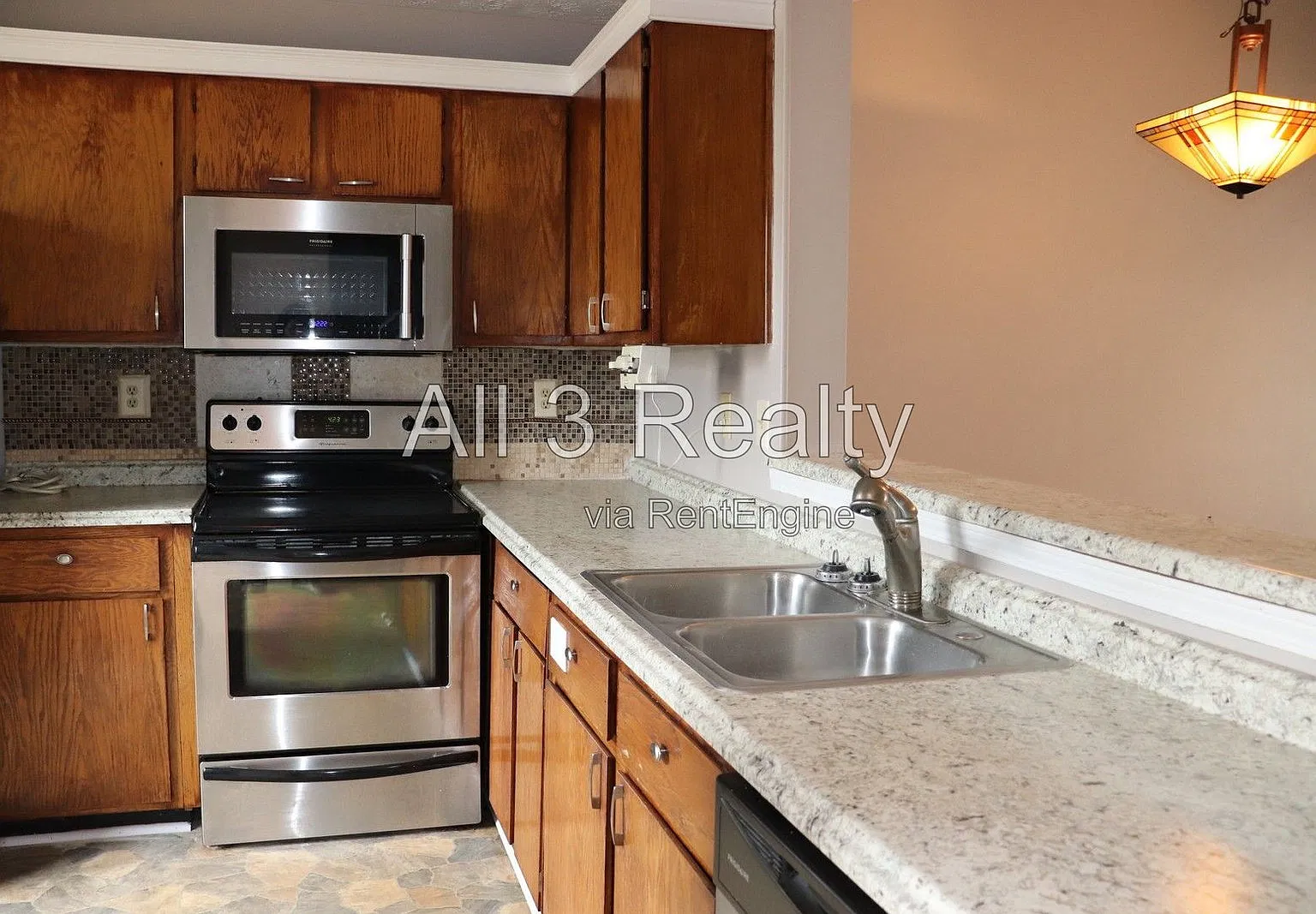 2 bed, 2.0 bath, 960 sqft, $1,250 — Photo 3