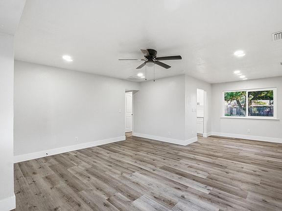 4th image of 837 E Costner Street