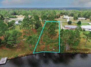 8 Ten Lake Dr, Defuniak Springs, FL 32433